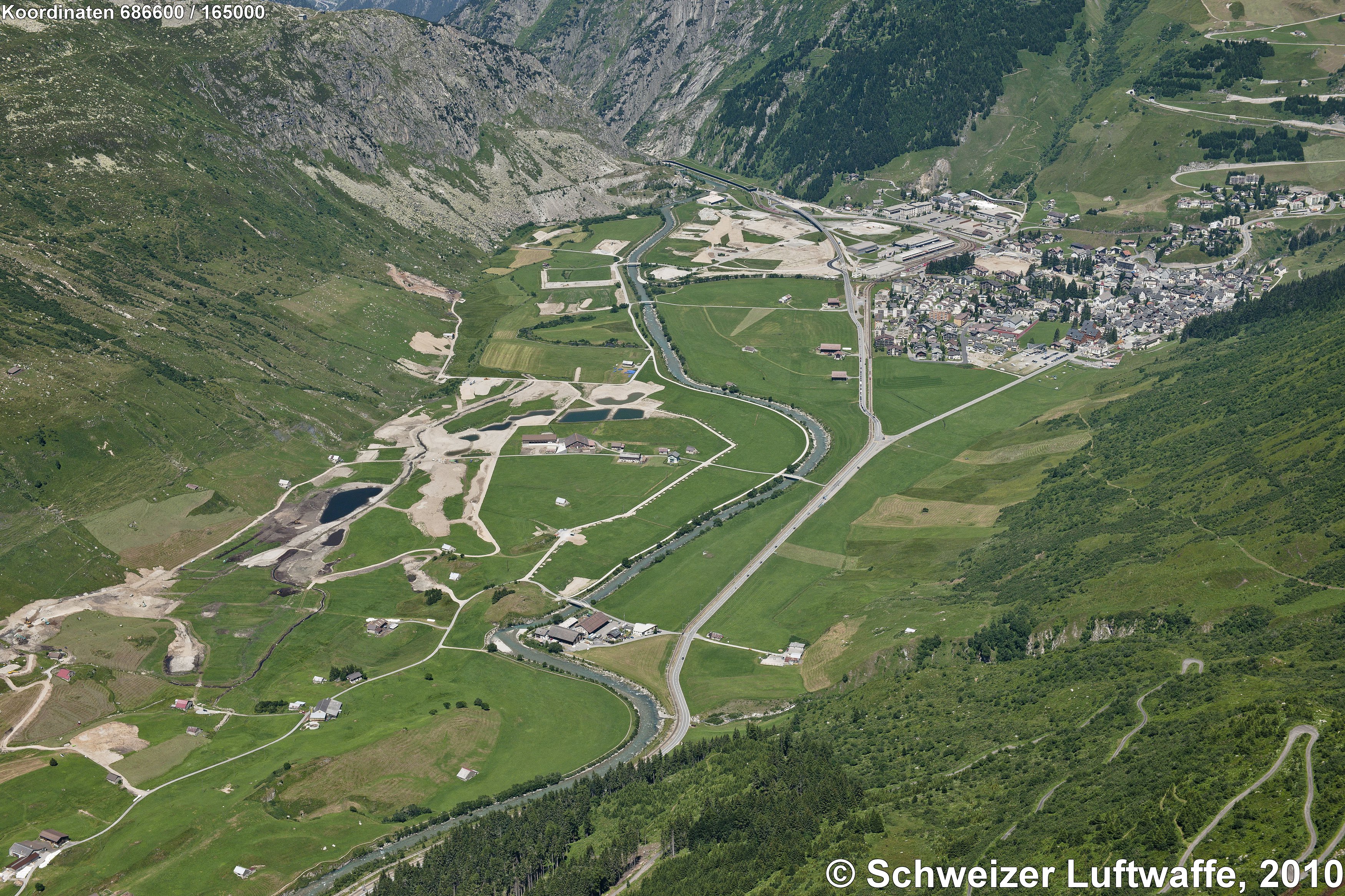 Andermatt: 'Andermatt Swiss Alps Golf Course' im Bau