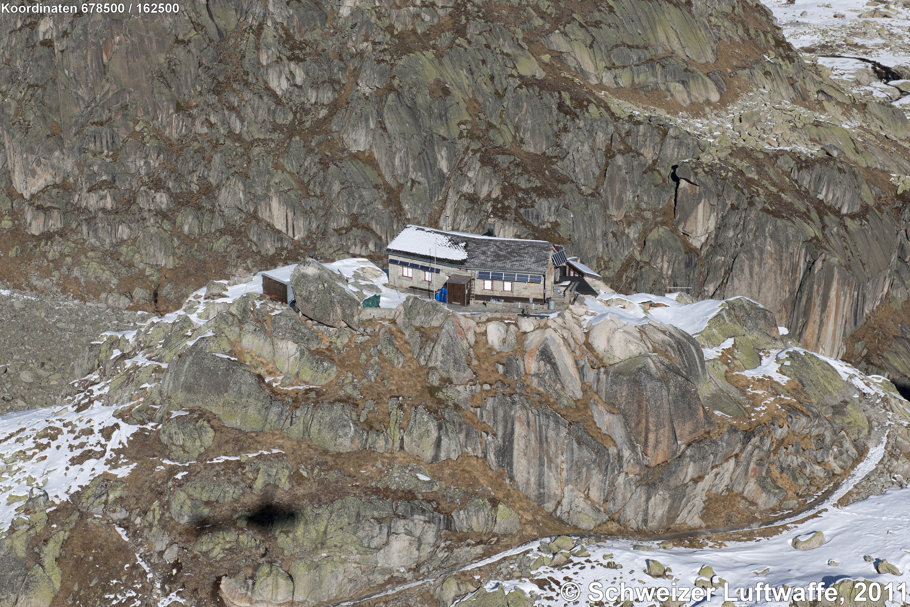 Albert Heim-Hütte SAC (2'678'520.000, 1'162'477.375), 2543 m.ü.M., Gebiet Furkapass, am Fuss des Tiefengletschers