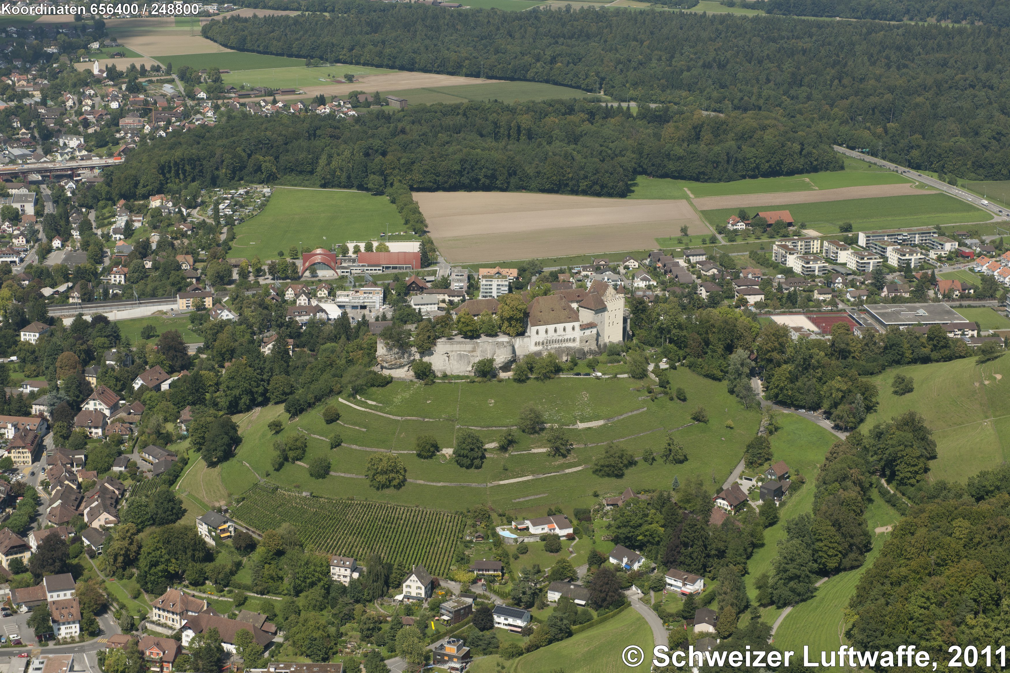 Lenzburg Schloss 1